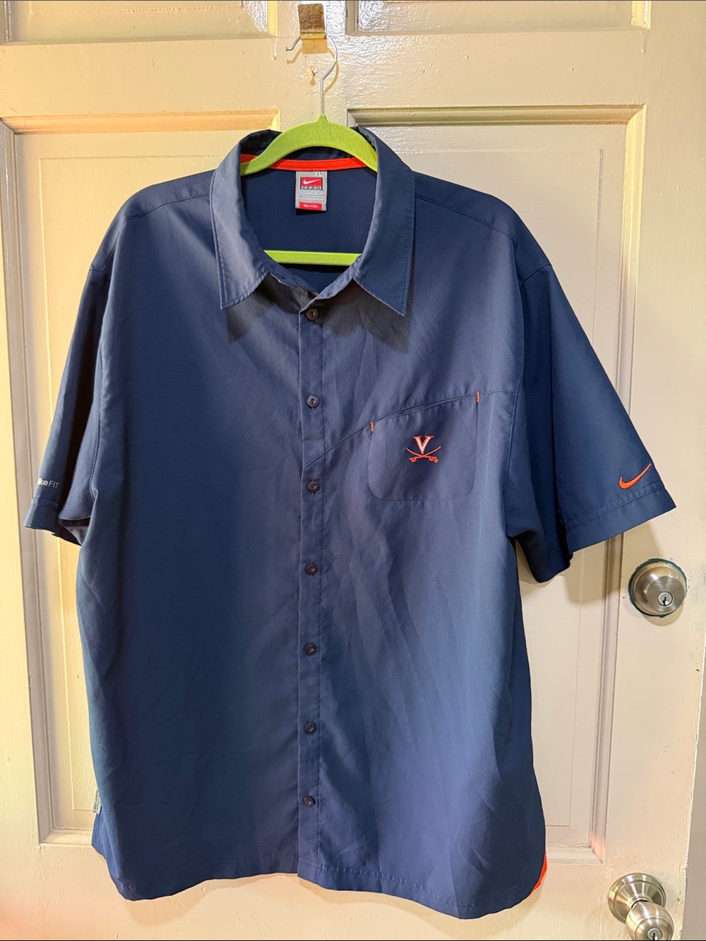 Nike Team "Nike Fit Dry" Virginia Cavaliers short-sleeve button-up shirt